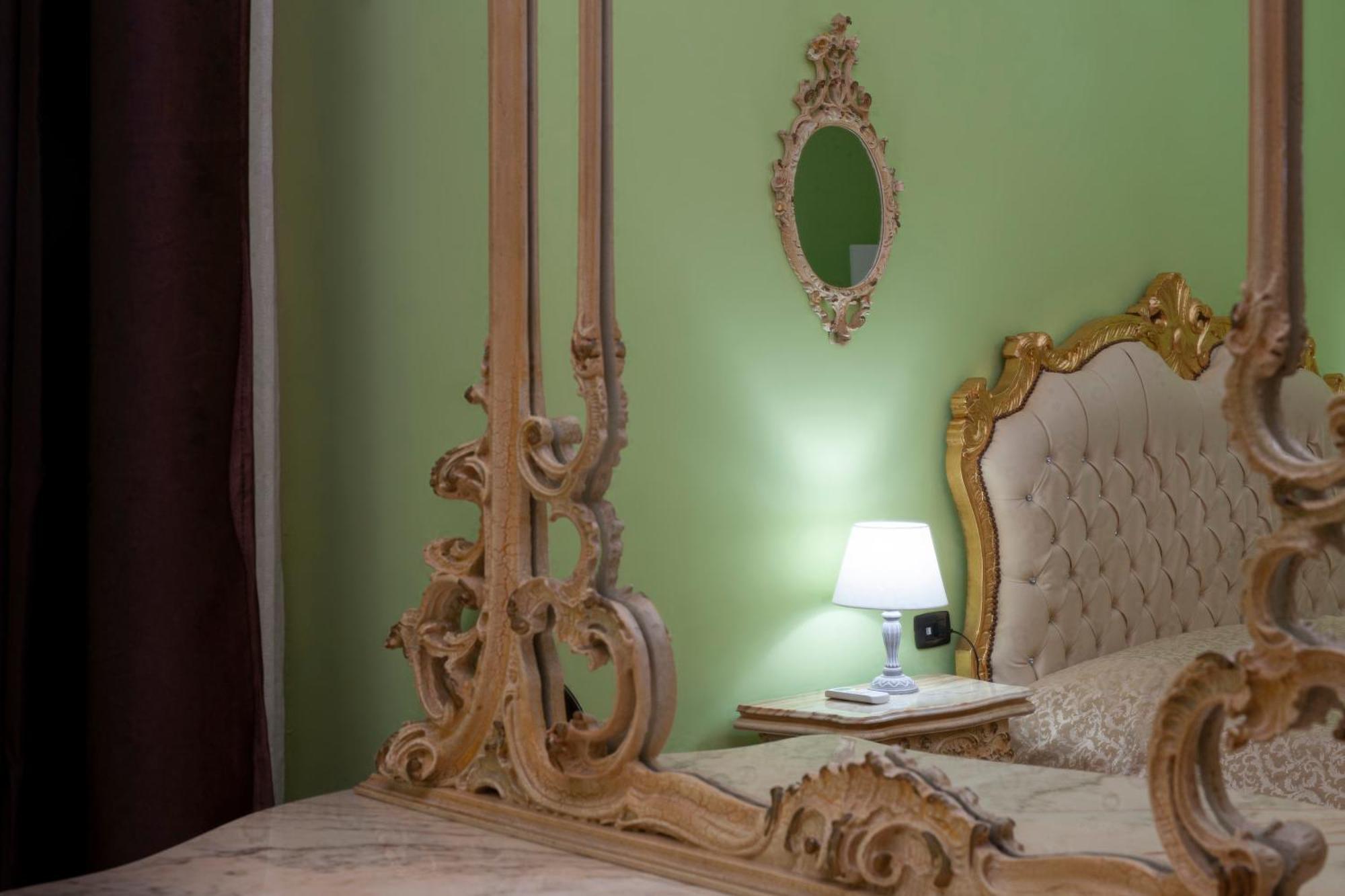 Simon' Secret Hotel Velence Kültér fotó
